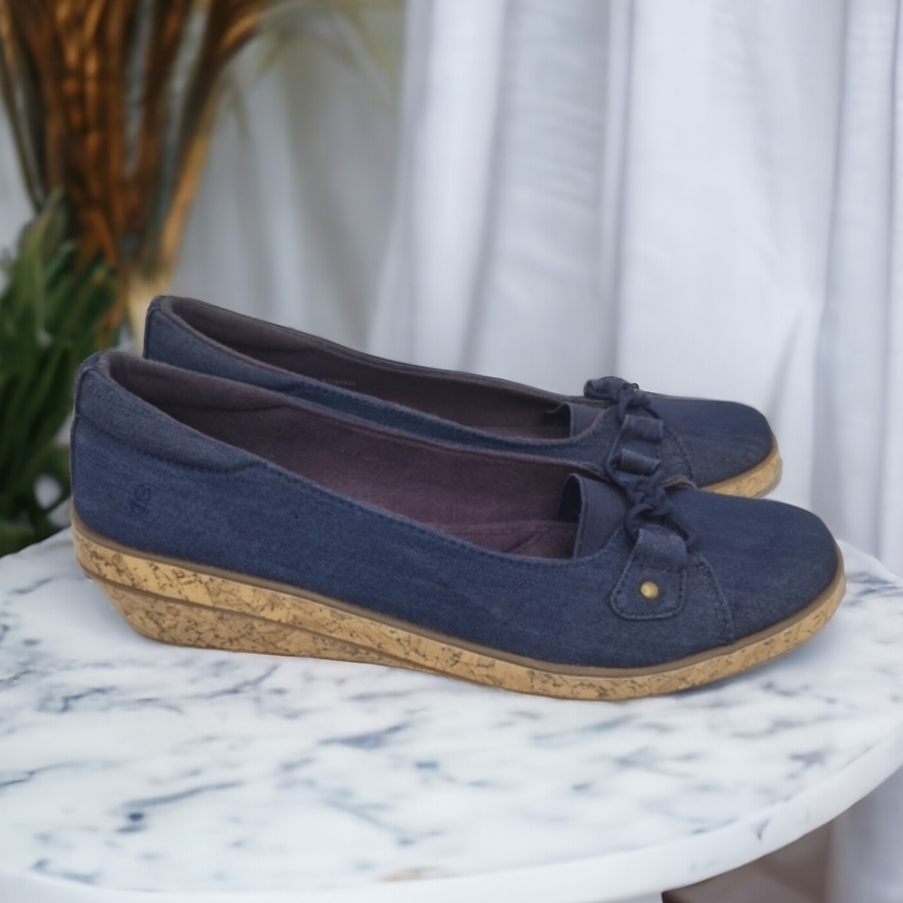 Grasshoppers Women's Blue Denim Ortholite Comfort Slip On Wedge Shoes Size 7.5